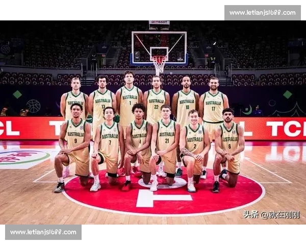 澳大利亚男篮亚洲杯首战狂胜韩国 36 分!麦克维三分 7 中 5 独砍 20 分率五人上双 澳大利亚男篮亚洲杯首战狂胜韩国 36 分!麦克维三分 7 中 5 独砍 20 分率五人上双